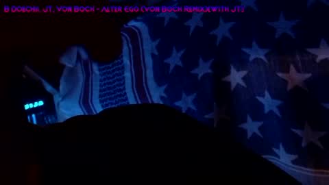 Snapshot of socaliluv chatting on 11/18/25, 10:52 MathDaddy online show from 11/18/25, 10:52