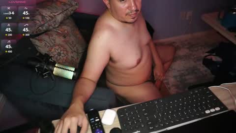 Snapshot of socool4me chatting on 10/12/25, 12:53 Socool online show from 10/12/25, 12:53