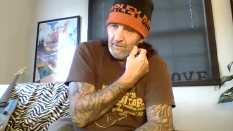 Snapshot of sofaking9 chatting on 12/07/24, 12:45 MicroAngelo online show from 12/07/24, 12:45