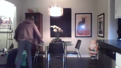 Snapshot of sofaking9 chatting on 01/04/25, 09:43 MicroAngelo online show from 01/04/25, 09:43