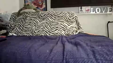 Snapshot of sofaking9 chatting on 11/02/25, 10:50 MicroAngelo online show from 11/02/25, 10:50