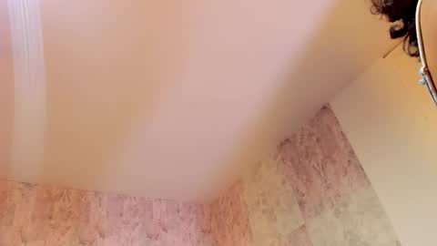 Snapshot of soffiene chatting on 03/02/26, 03:41 yoki online show from 03/02/26, 03:41