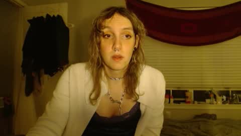 Lilytea online show from 10/29/25, 06:15