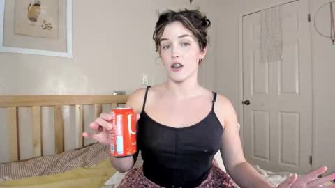 Julia    online show from 01/17/26, 12:37