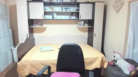 Soffy online show from 01/13/26, 06:08