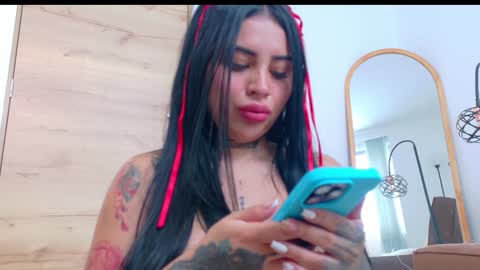 sofhia cruz online show from 12/25/24, 05:58