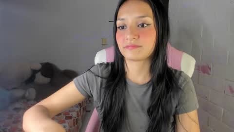 sofia online show from 10/09/25, 05:16
