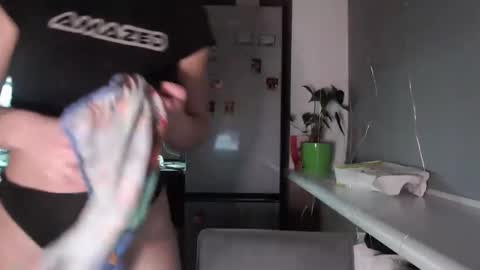 Sofi online show from 02/03/25, 06:49