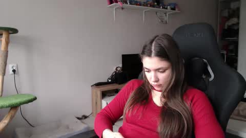 Sofi online show from 02/17/26, 02:02