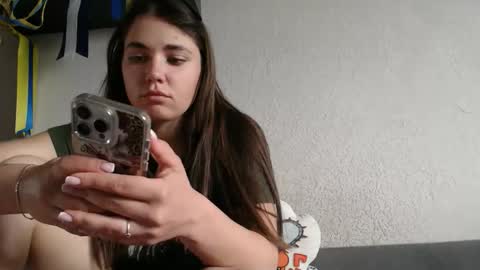 Sofi online show from 04/07/26, 02:06