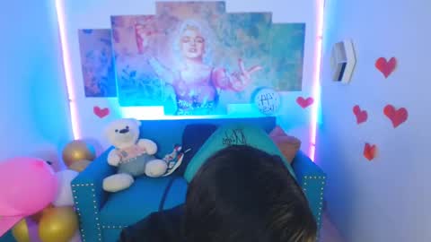 Snapshot of sofi_hot_4m chatting on 03/12/25, 07:06 Sofi online show from 03/12/25, 07:06