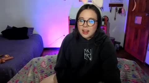 Sofi Lynch online show from 07/10/26, 07:23