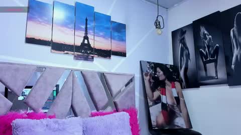 Sofi Noa online show from 02/10/25, 11:25