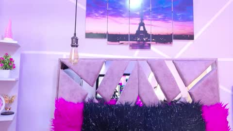 Sofi Noa online show from 11/24/25, 11:21