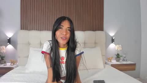 Sofia online show from 06/27/26, 10:04