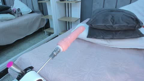 Snapshot of sofi_ramosx chatting on 01/12/25, 10:12 valen online show from 01/12/25, 10:12