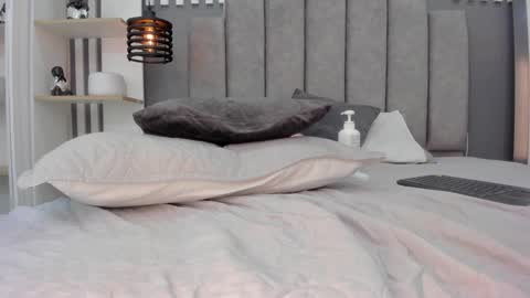 Snapshot of sofi_ramosx chatting on 01/15/25, 12:09 valen online show from 01/15/25, 12:09