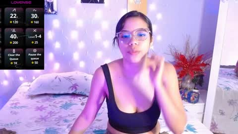 sofi smith online show from 12/19/24, 09:49