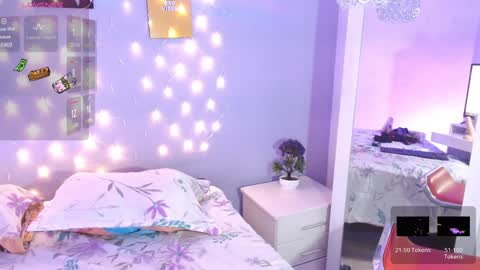 sofi smith online show from 01/07/25, 12:45