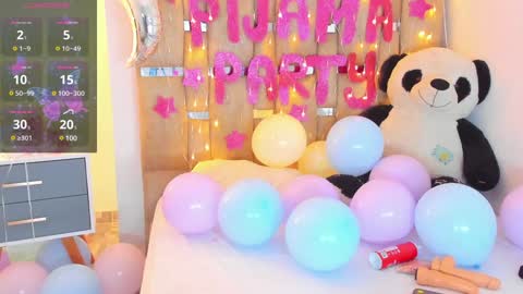 sofi smith online show from 01/17/25, 08:33