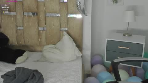 sofi smith online show from 01/24/25, 08:00