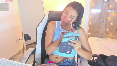 sofi smith online show from 02/01/25, 06:29