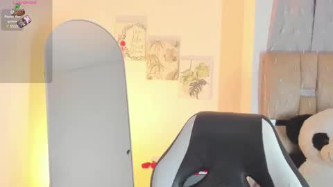 sofi smith online show from 02/27/25, 08:42