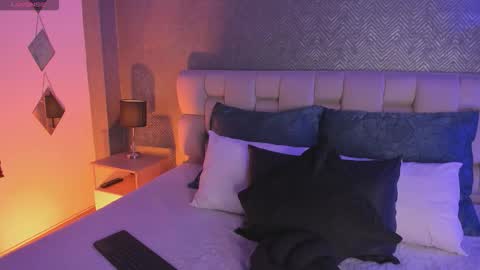 sofi_sp online show from 09/12/25, 11:32