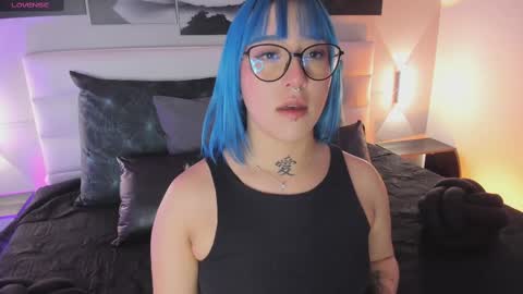 sofi_sp online show from 11/19/25, 11:32