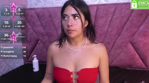 Snapshot of sofi_sweet09 chatting on 12/12/24, 12:27 Susy online show from 12/12/24, 12:27
