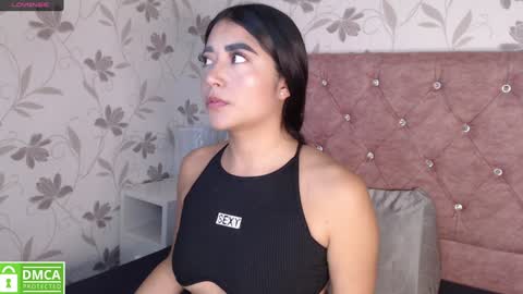 Snapshot of sofi_sweet09 chatting on 01/23/25, 07:29 Susy online show from 01/23/25, 07:29