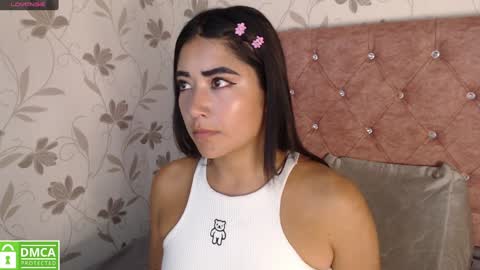 Snapshot of sofi_sweet09 chatting on 02/07/25, 10:30 Susy online show from 02/07/25, 10:30