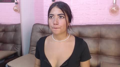 Snapshot of sofi_sweet09 chatting on 03/09/25, 07:26 Susy online show from 03/09/25, 07:26