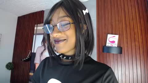 Snapshot of sofi_thomas_ chatting on 02/25/26, 11:42 Sofia online show from 02/25/26, 11:42