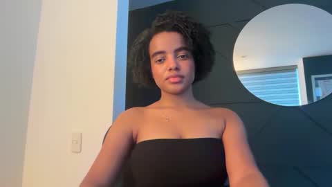 Sofi online show from 04/10/26, 09:08