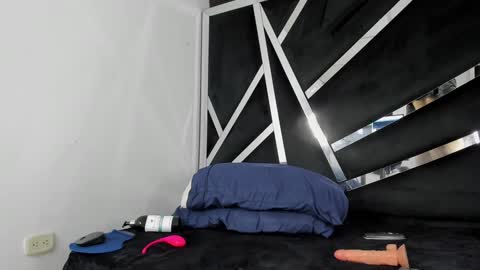 Snapshot of sofia1candyht chatting on 03/12/25, 02:30 SOFIA online show from 03/12/25, 02:30