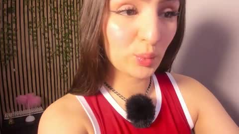 Snapshot of sofia44 chatting on 05/31/26, 05:53 Skarlett online show from 05/31/26, 05:53