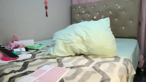 Snapshot of sofia8428 chatting on 06/01/26, 12:12 sofia8428 online show from 06/01/26, 12:12