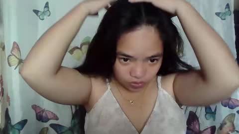 Snapshot of sofia_587145 chatting on 05/27/26, 03:47 sofia_587145 online show from 05/27/26, 03:47