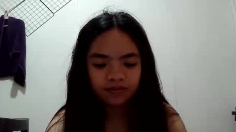 Snapshot of sofia_587145 chatting on 05/29/26, 03:21 sofia_587145 online show from 05/29/26, 03:21