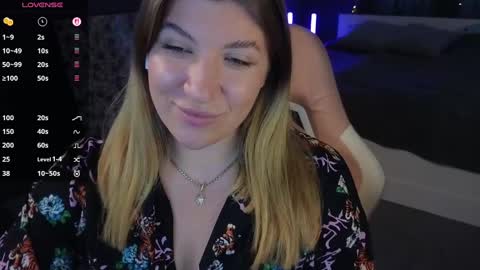 Snapshot of sofia__fairy chatting on 02/25/25, 11:41 Sofia Lush is active PVT is open Welcome to the world of pleasure online show from 02/25/25, 11:41