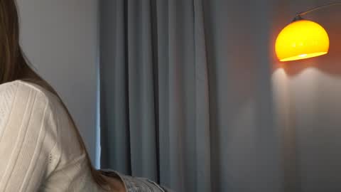 sofia_bliss_ online show from 05/17/26, 08:01