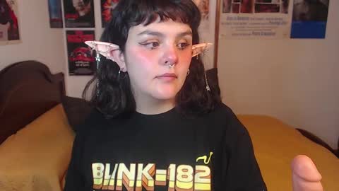 Sofi online show from 02/18/25, 10:03