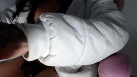 sofia_cossio_ online show from 10/10/25, 09:36