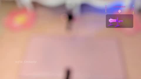Snapshot of sofia_fantasyy chatting on 05/11/26, 04:04 Sofia fantasyy Online 0700 to 1400 gmt-5 online show from 05/11/26, 04:04