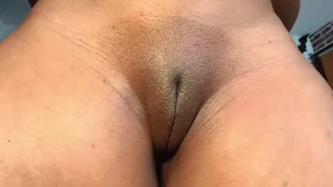 Snapshot of sofia_fer chatting on 02/09/26, 02:37 sofia online show from 02/09/26, 02:37