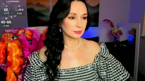 Sofia online show from 06/18/26, 07:41