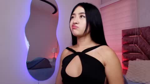 sofia gomes online show from 07/14/26, 12:00