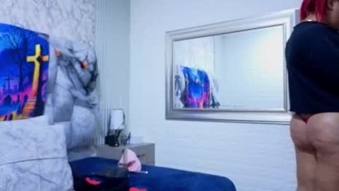 sofia gutierrez   online show from 10/30/25, 03:08