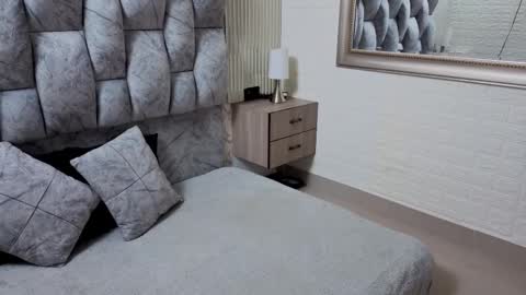 Snapshot of sofia_gutierrez__ chatting on 01/14/26, 03:23 sofia gutierrez online show from 01/14/26, 03:23